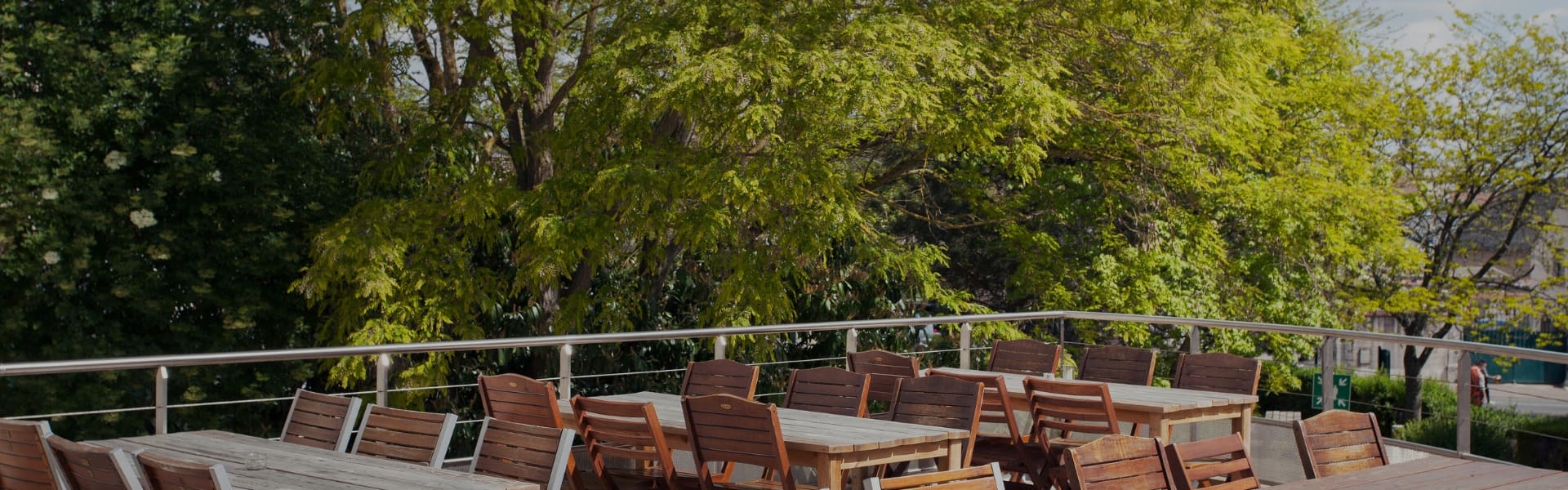 Terrase d'éthic étapes Val de Loire avec filtre noir