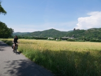 Photo d'un enfant sur la via rhona 