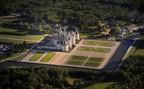 Château Chambord Vol Montgolgiere Domaine Jardins Français